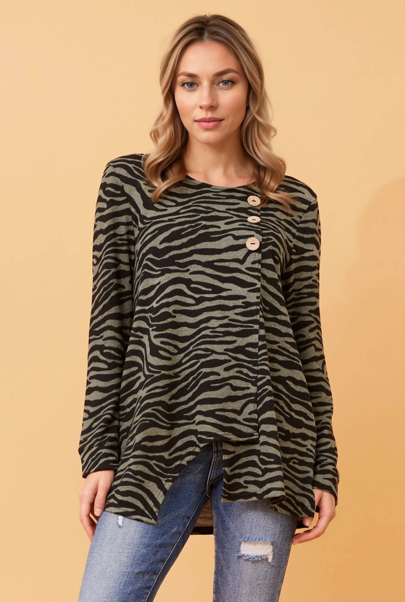 FABI ANIMAL PRINT TOP