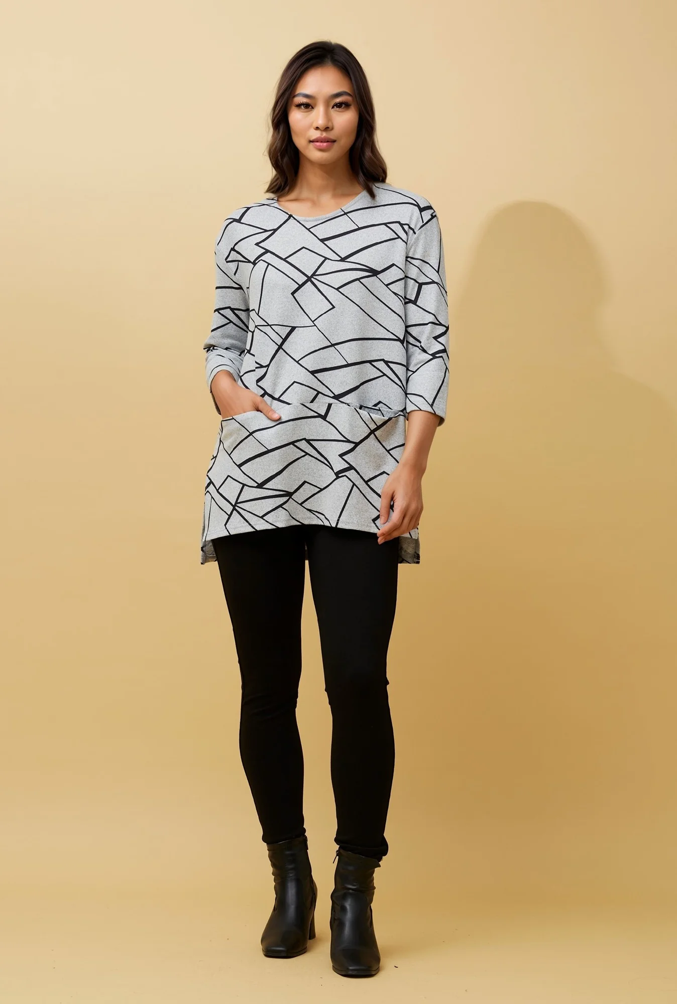 ABSTRACT PRINT TUNIC TOP
