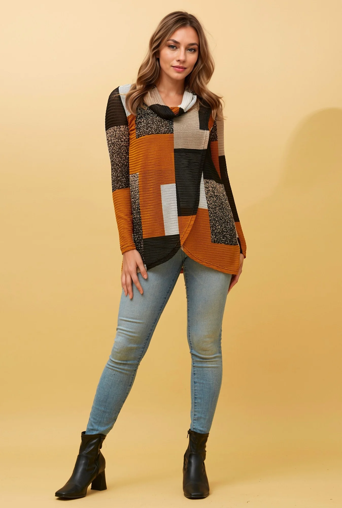 WHISPER PATCHWORK PRINT TOP