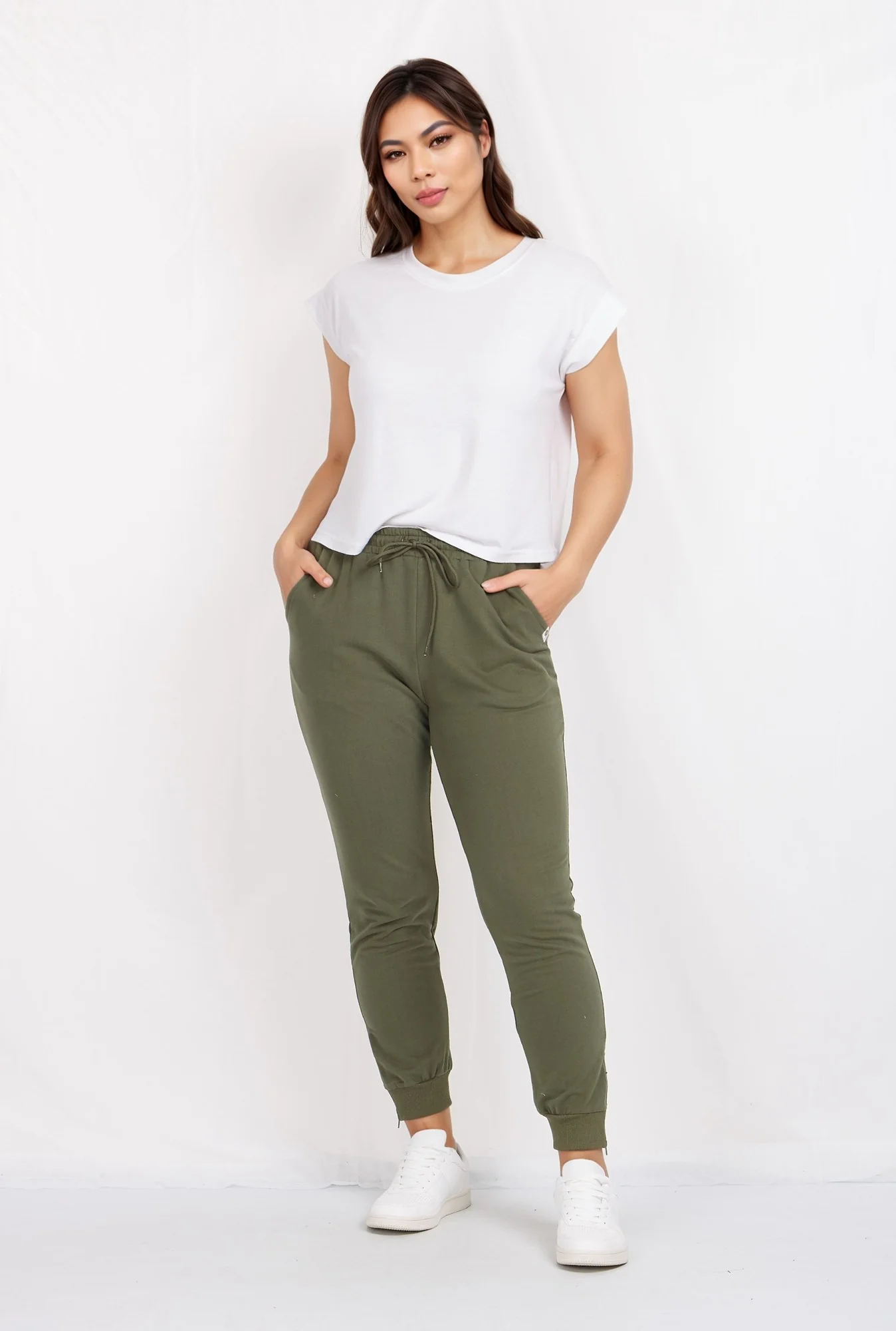 TRACK PANTS