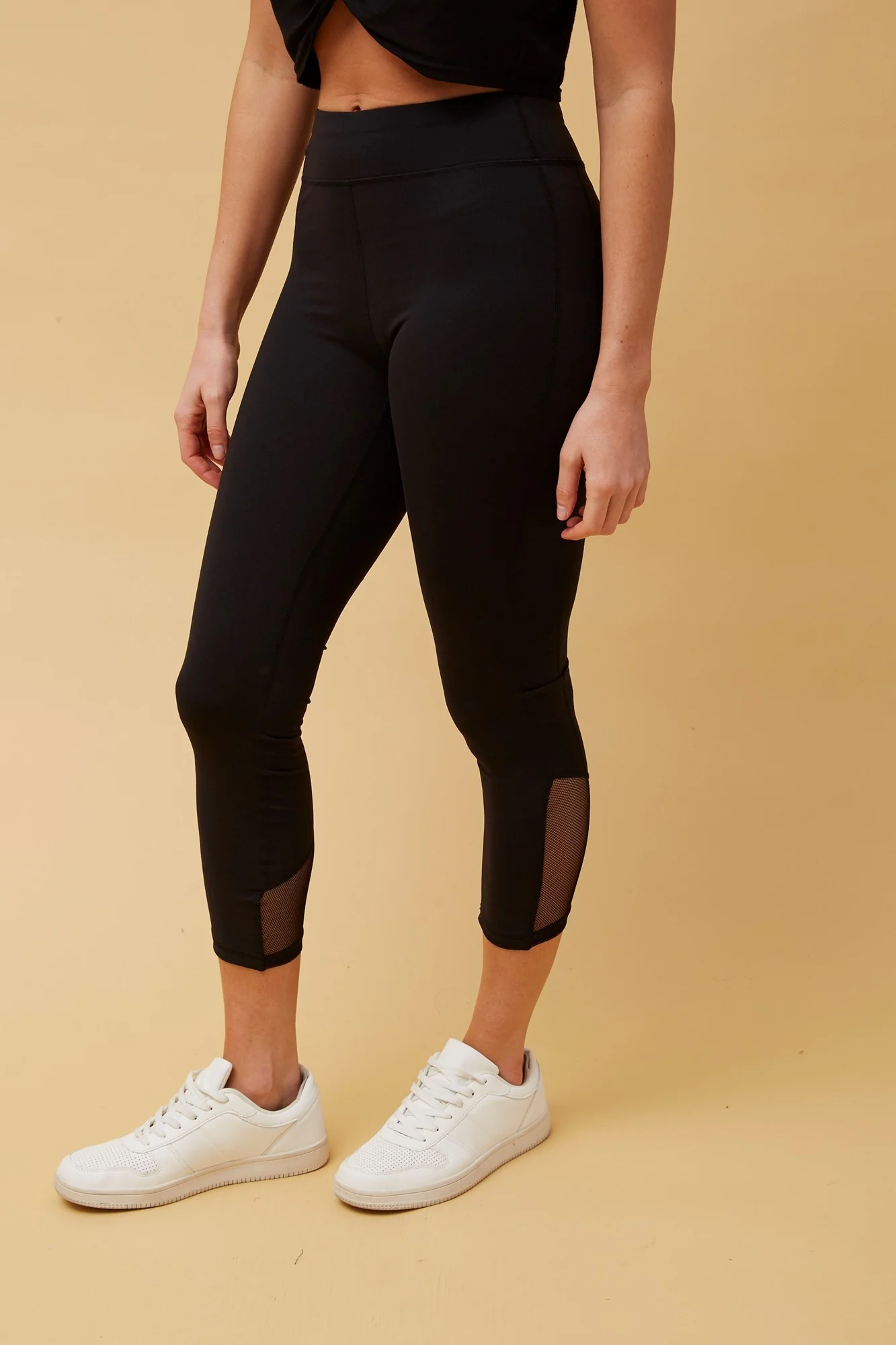 BASIC YOGA PANTS