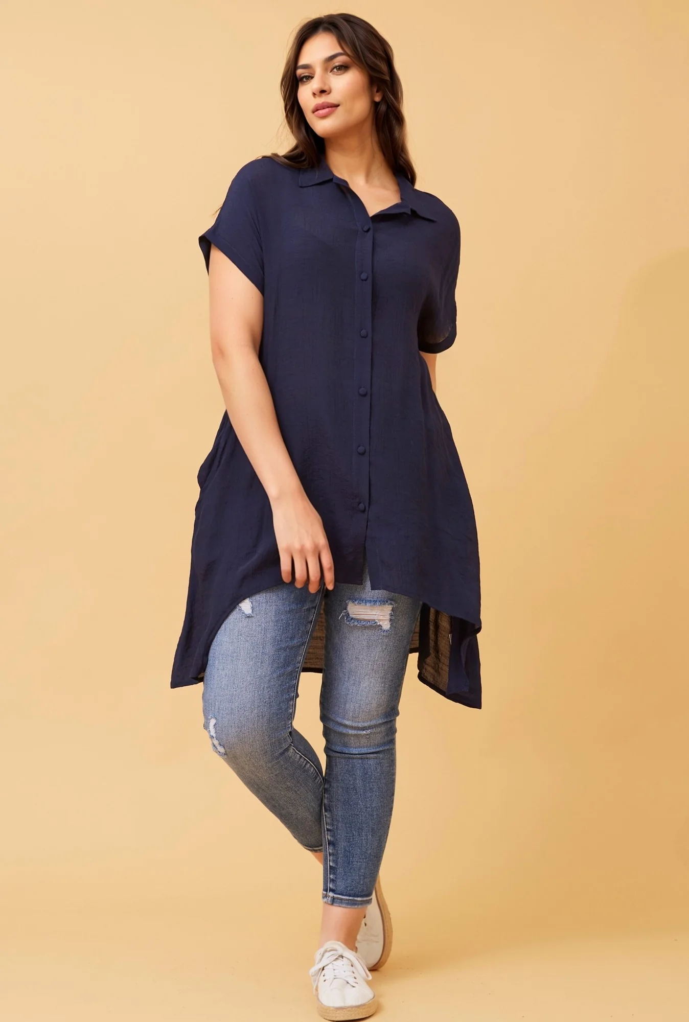 BLU ASYMMETRICAL HEM SHIRT