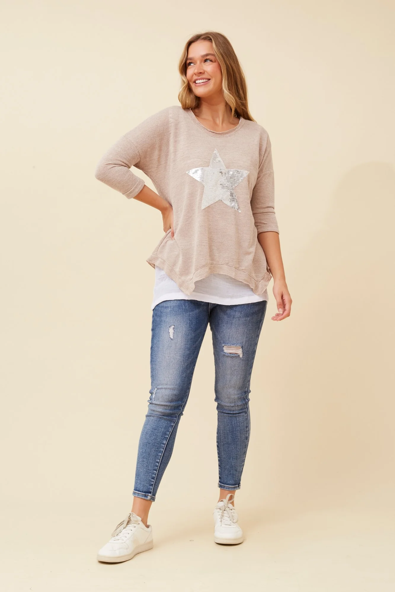 CLARITY STAR PRINT TOP