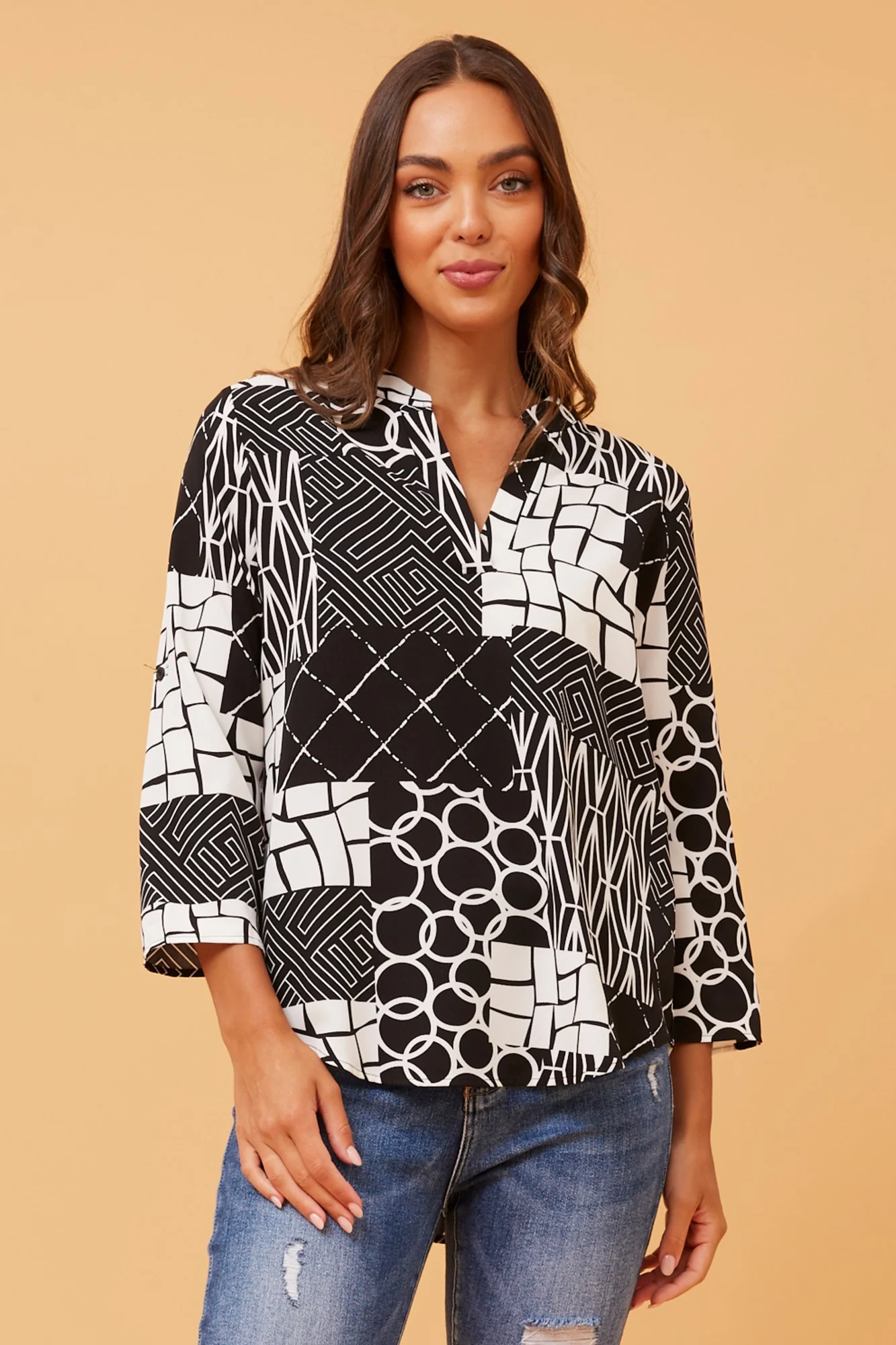 SPICY GEOMETRIC PRINT BLOUSE